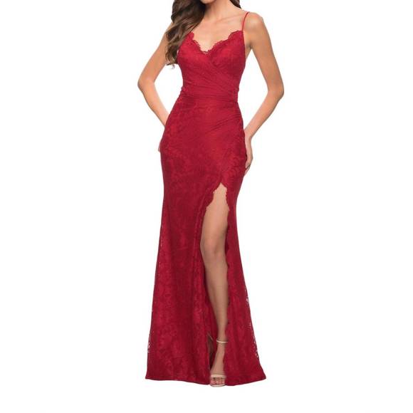 NEW LA FEMME v-neck long stretch lace prom dress in red